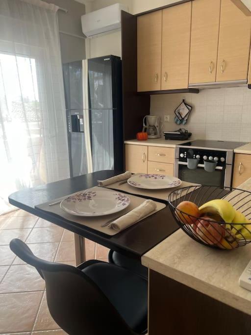 κοντά στη θάλασσα στην πολη κυπαρισσια Apartment Kyparissia